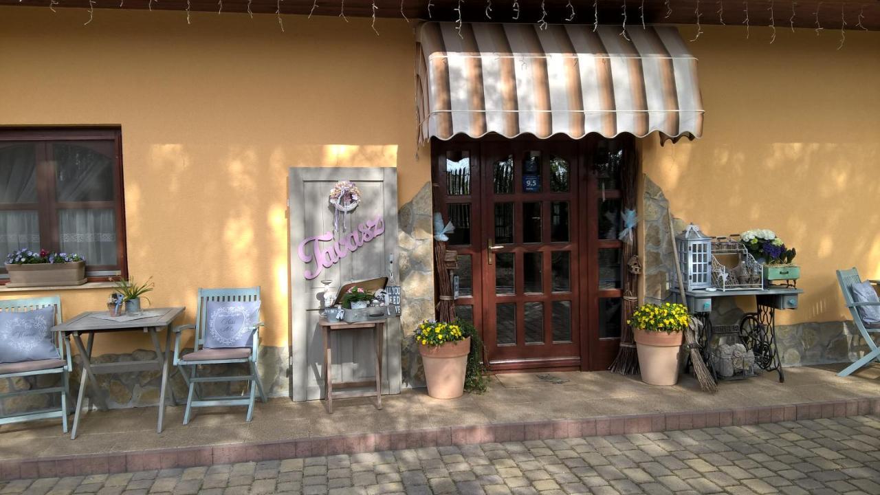 Bb Boutique Hotel Ujlengyel Luaran gambar